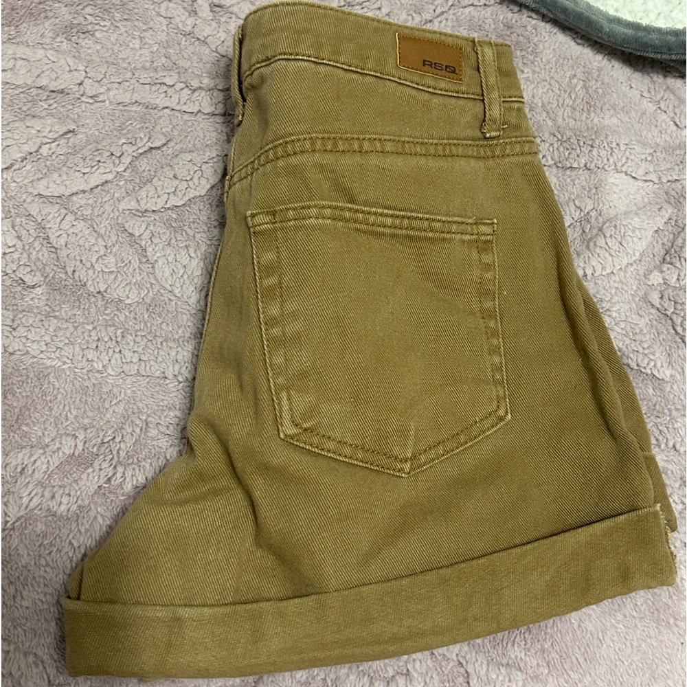 RSQ tan shorts